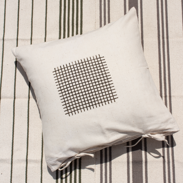 Hoshii 18"x18" Abstract Kala Cotton Cushion Cover