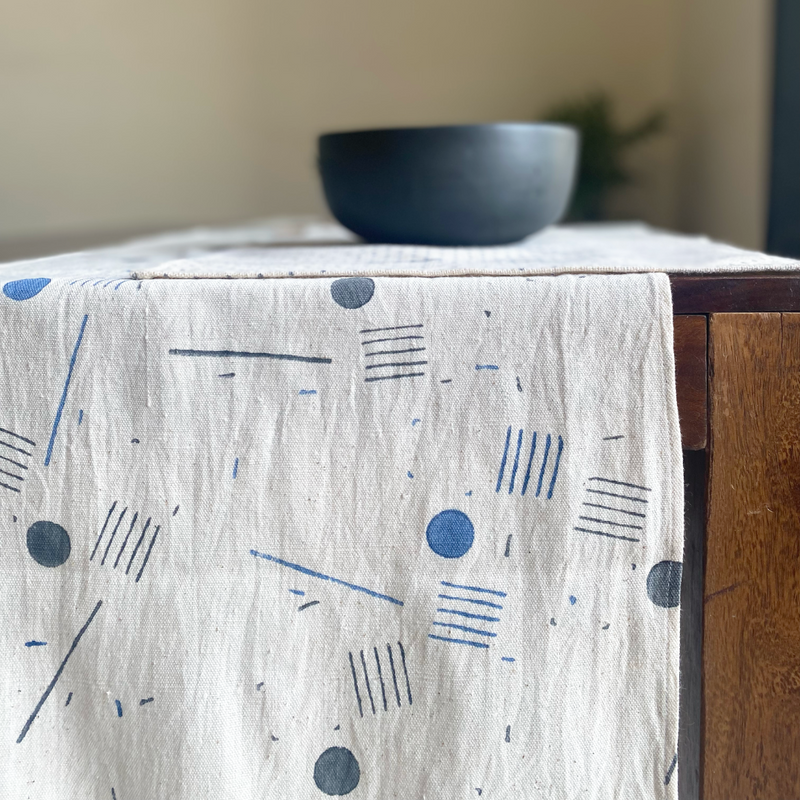 Table Runner 33*152CM Elegant Abstract Design